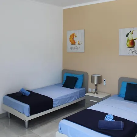 Apartment Let Me Host -palace Borg- Sliema