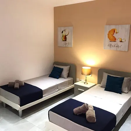 Apartment Let Me Host -palace Borg- Sliema